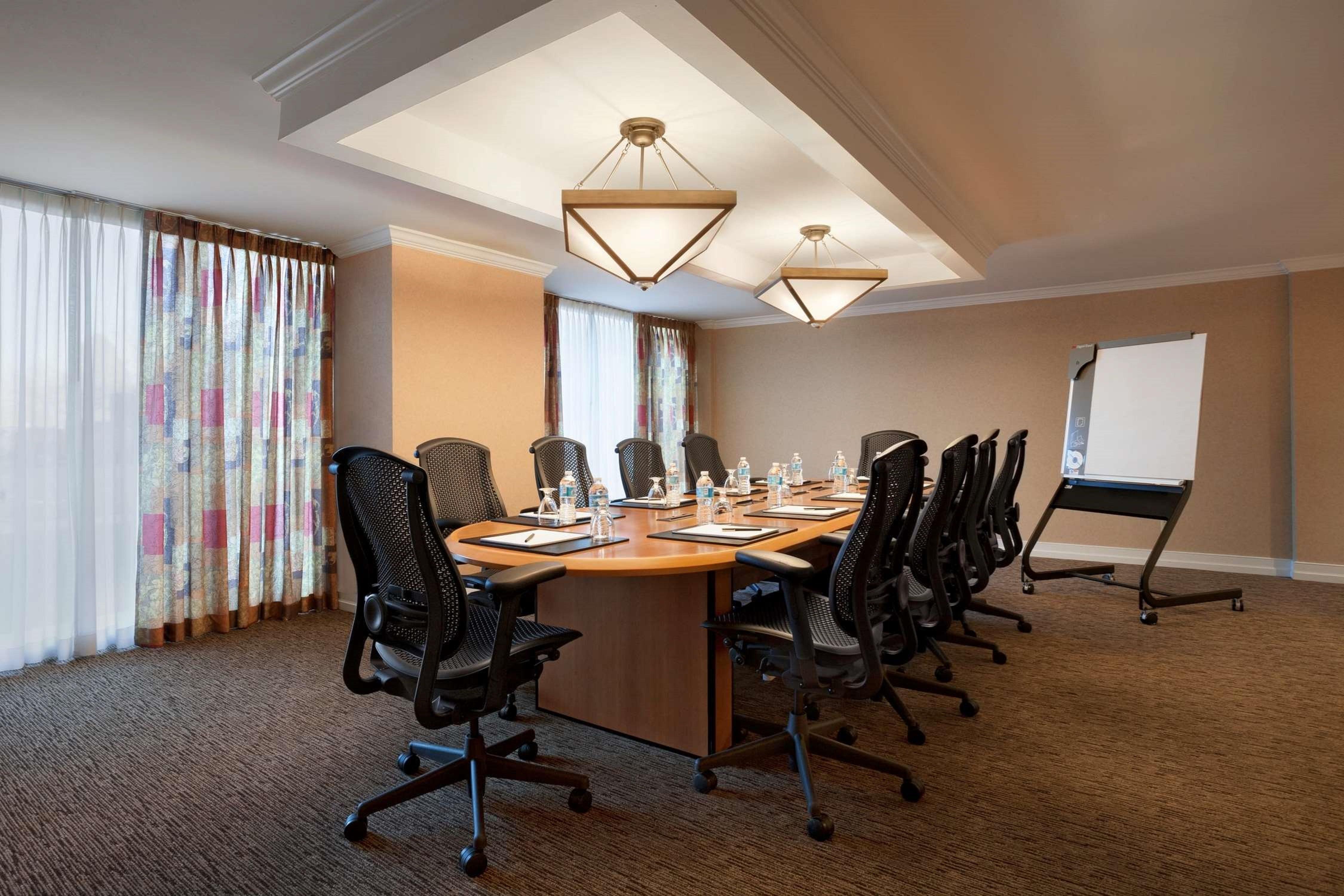 Doubletree By Hilton Hotel Salt Lake City Airport Esterno foto