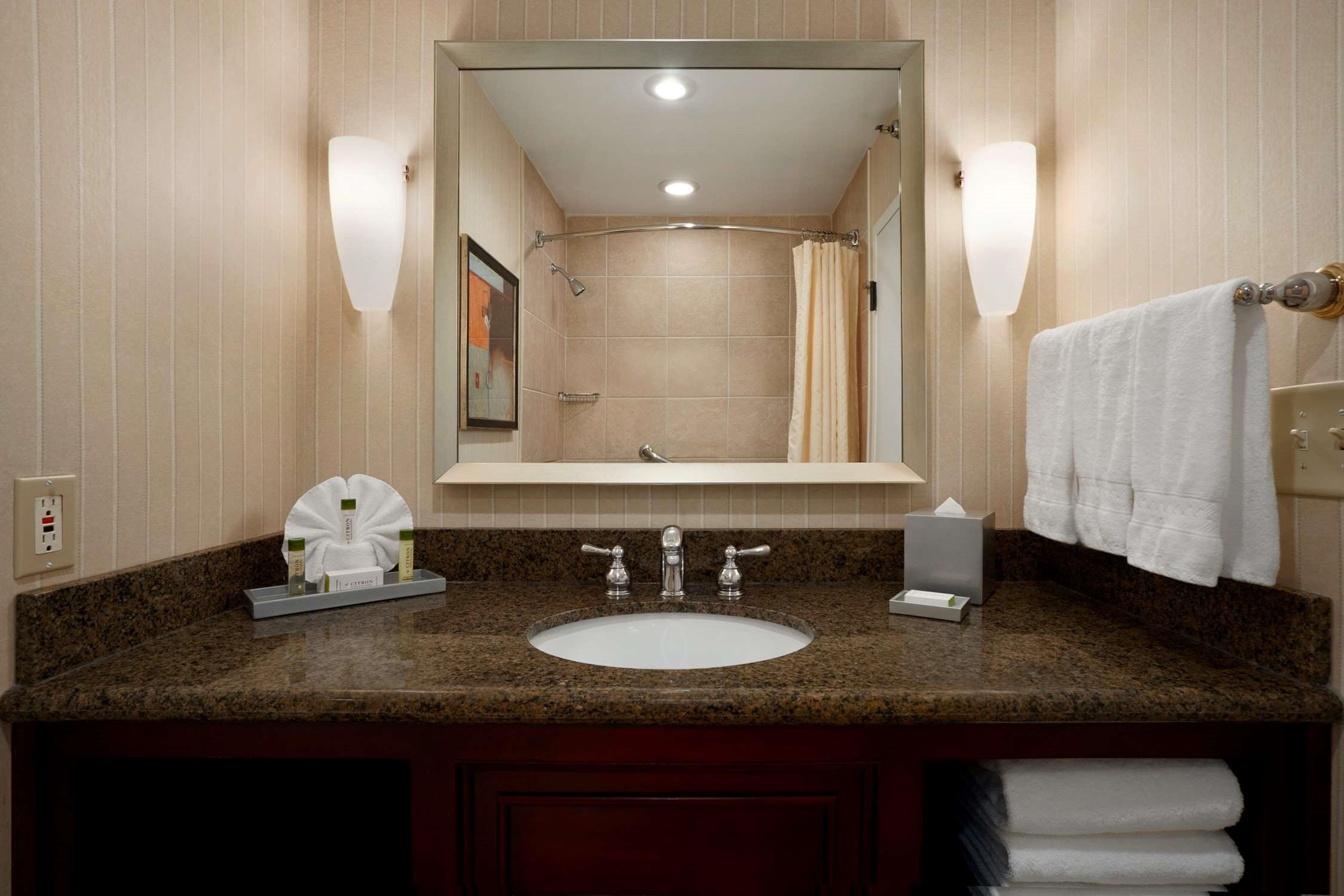 Doubletree By Hilton Hotel Salt Lake City Airport Esterno foto